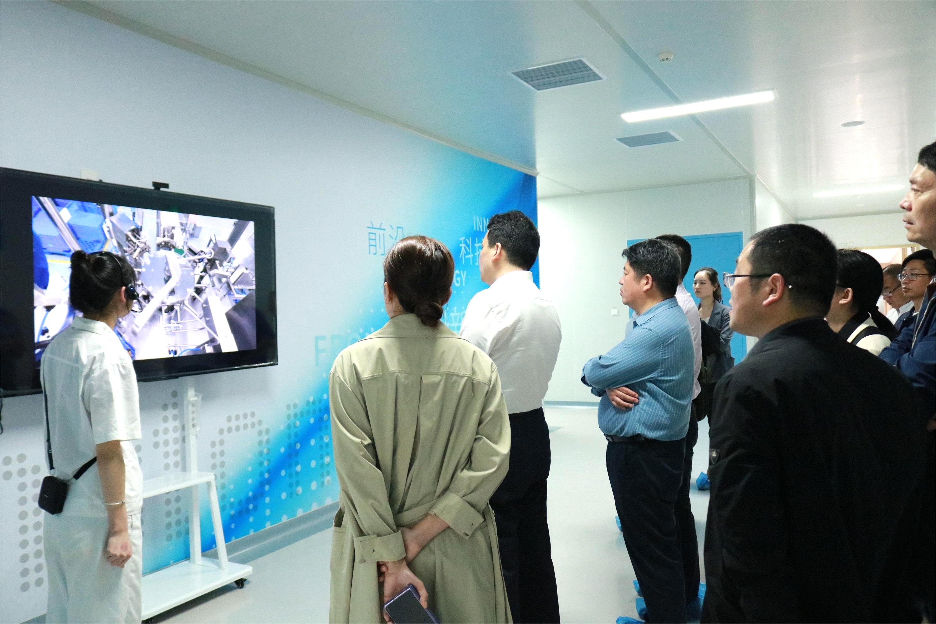 照片2(1).jpg 照片2(1).jpg